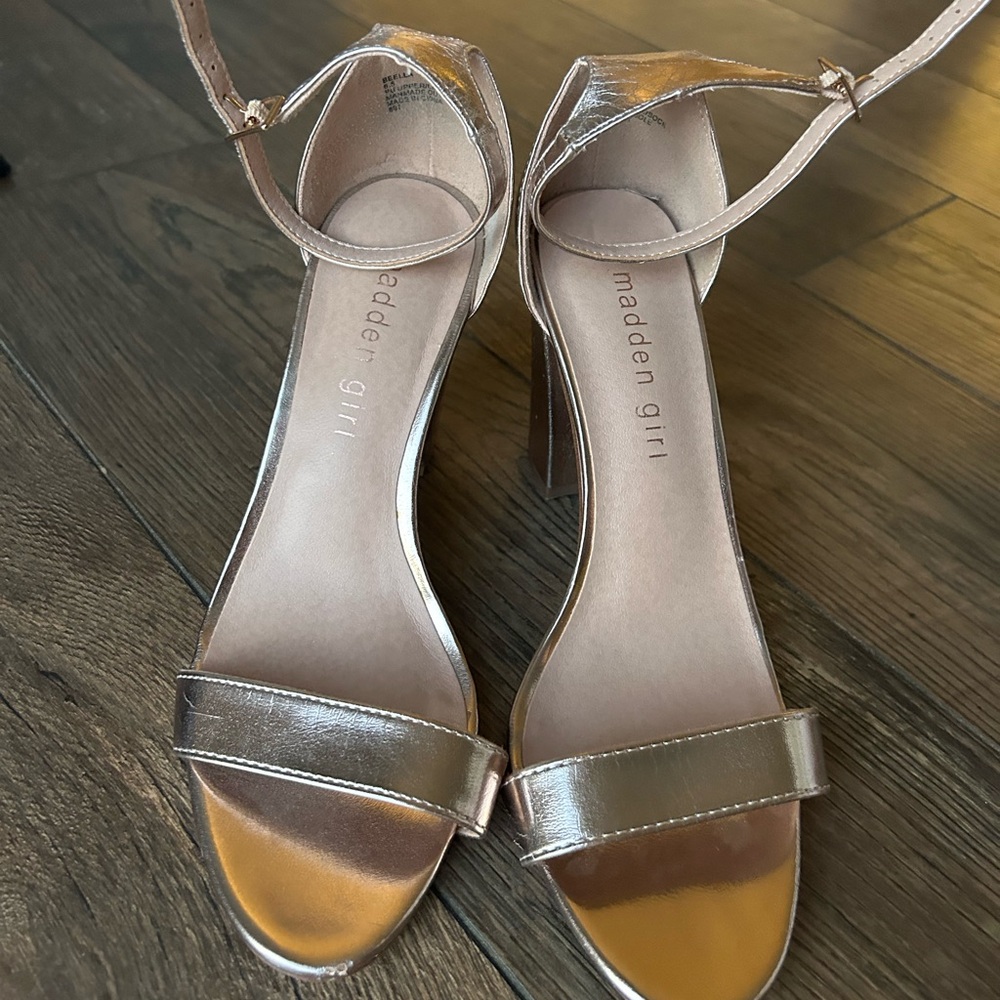 ROSE GOLD HEELS
